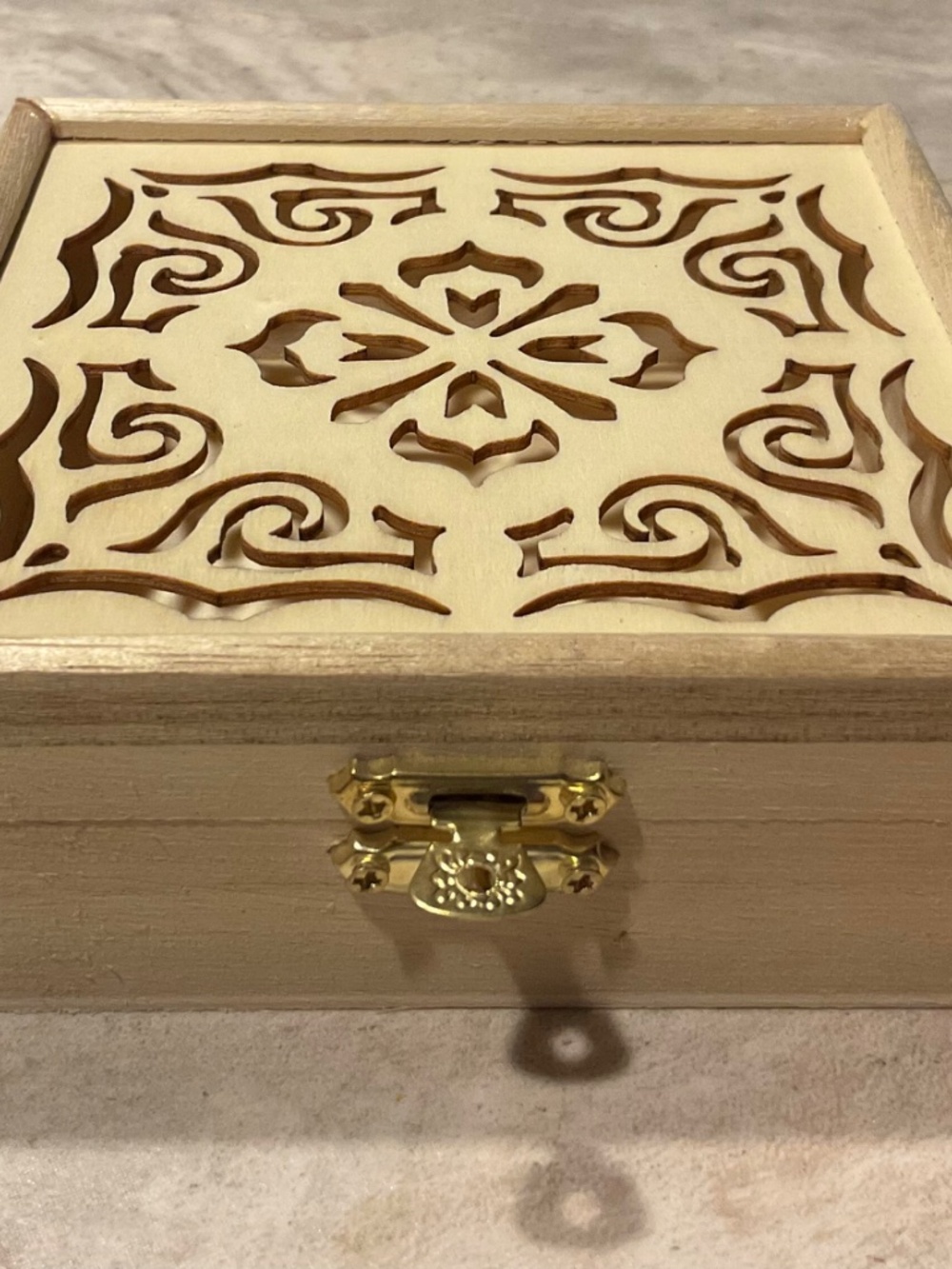 Wooden Box Laser Cut Design Hinged Lid New 5” square - Picture 6 of 10